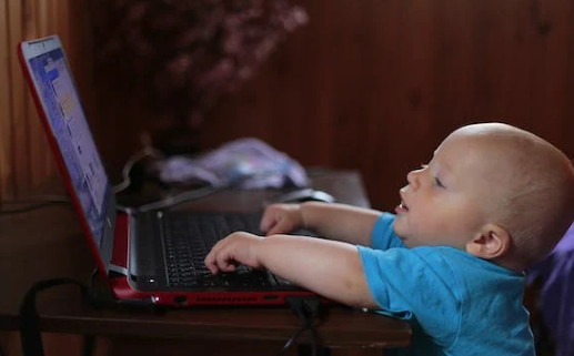 2024年1月17日农历腊月初七出生的男宝取名 男孩听着霸气名字