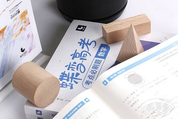 大漠沙如雪的下一句是什么谁写的