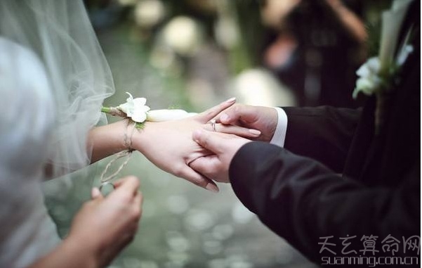 2019年属猪本命年可以结婚吗 关于属猪本命年结婚的注意事项