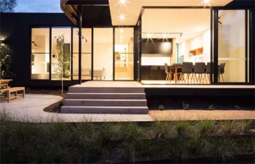 2023年10月17日适合搬家吗 是新房开火黄道吉日吗