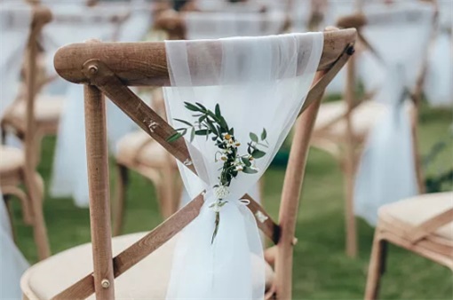 2023年农历八月三十是嫁娶吉日吗 在这天办喜酒好不好