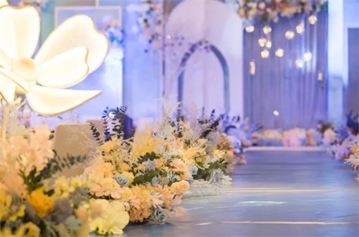 2023年12月25日圣诞节今天是不是好日子 是结婚黄道吉日吗