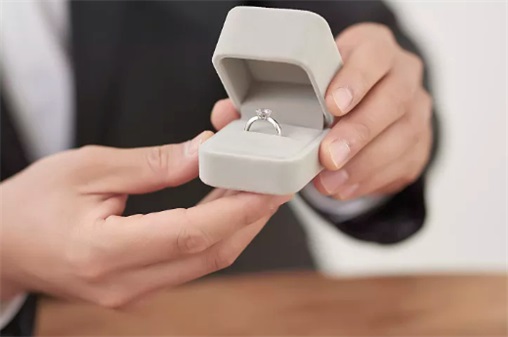 2023年农历九月十九适不适合结婚 这天日子宜忌